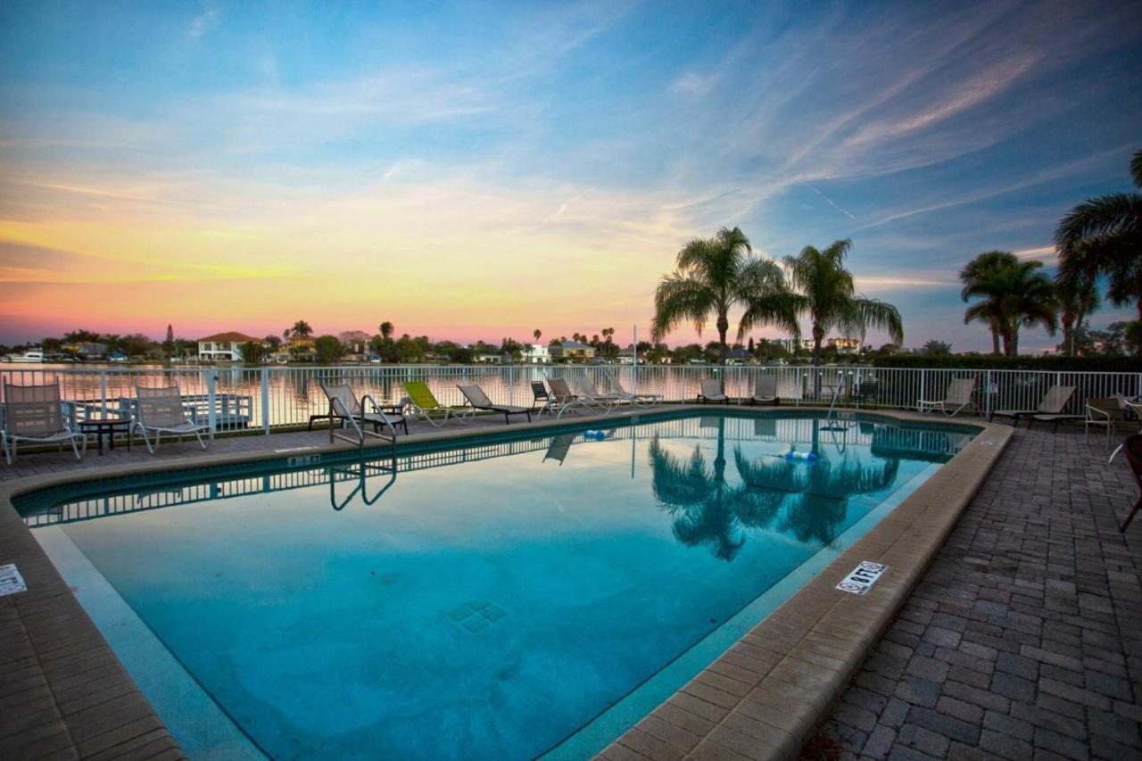 103 - Palms Of Treasure Island Villa St. Pete Beach Exterior photo