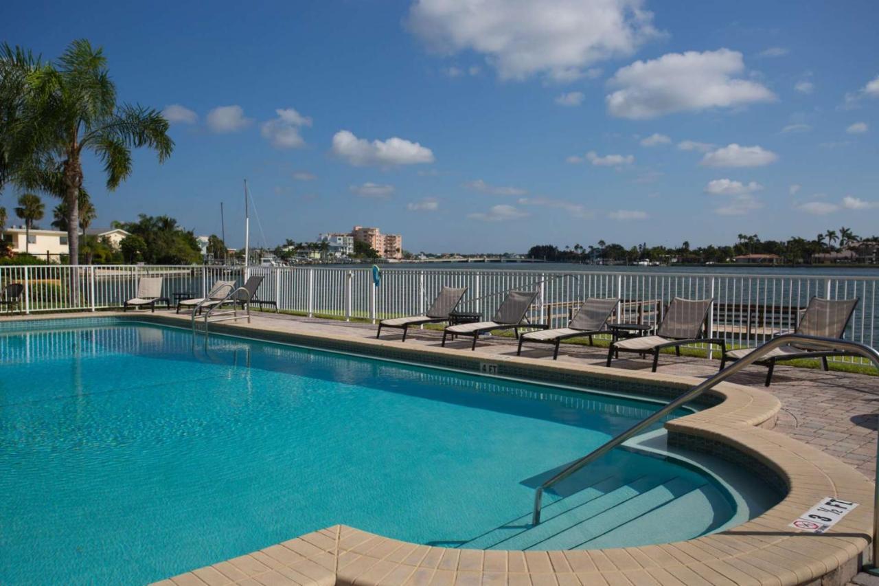 103 - Palms Of Treasure Island Villa St. Pete Beach Exterior photo